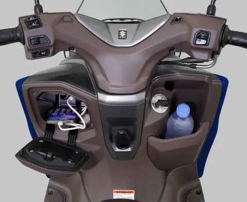 https://suzukicdn.com/themes/mobile2019/img/motorcycle/burgman-street-125ex/exterior/dashboard.webp