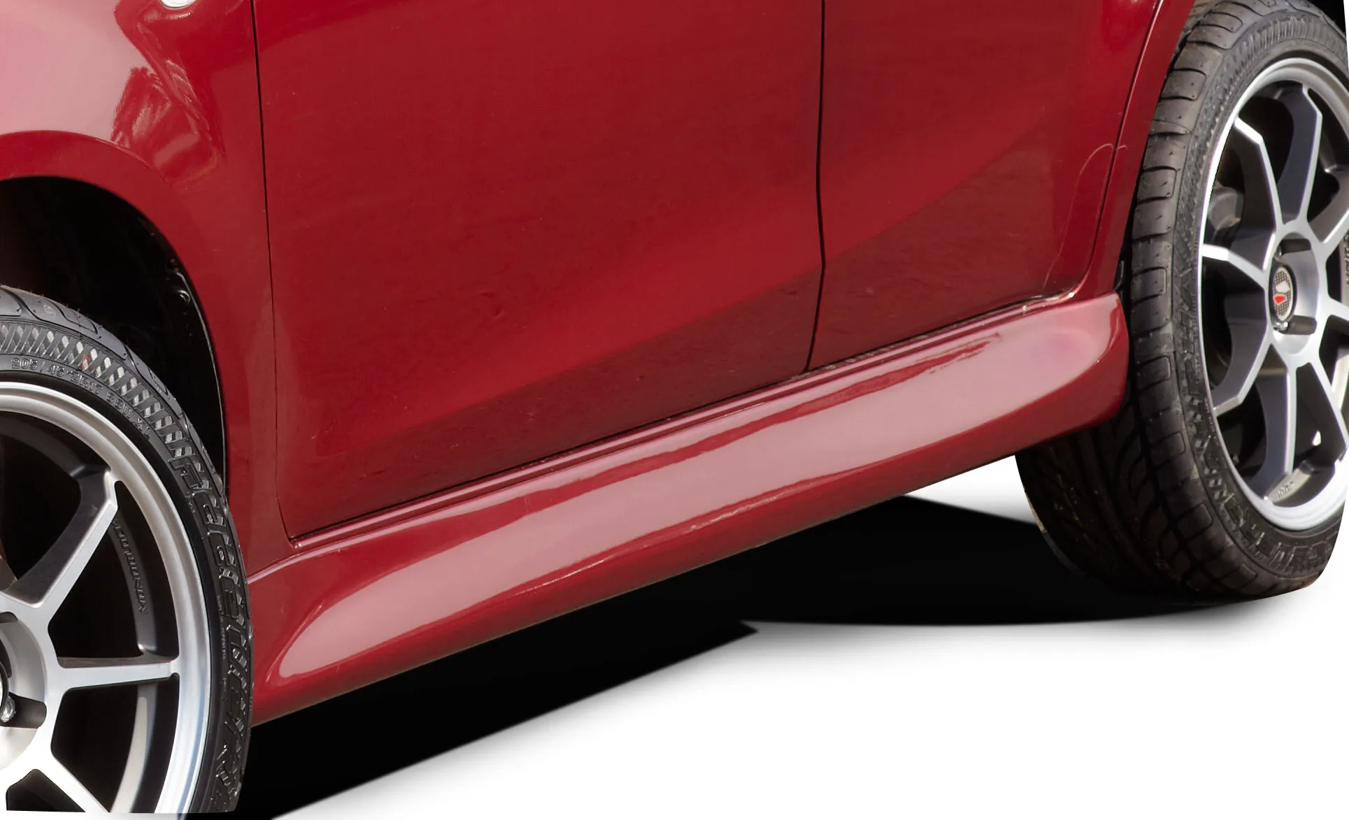 Side Under Spoiler Elegant, Primer 