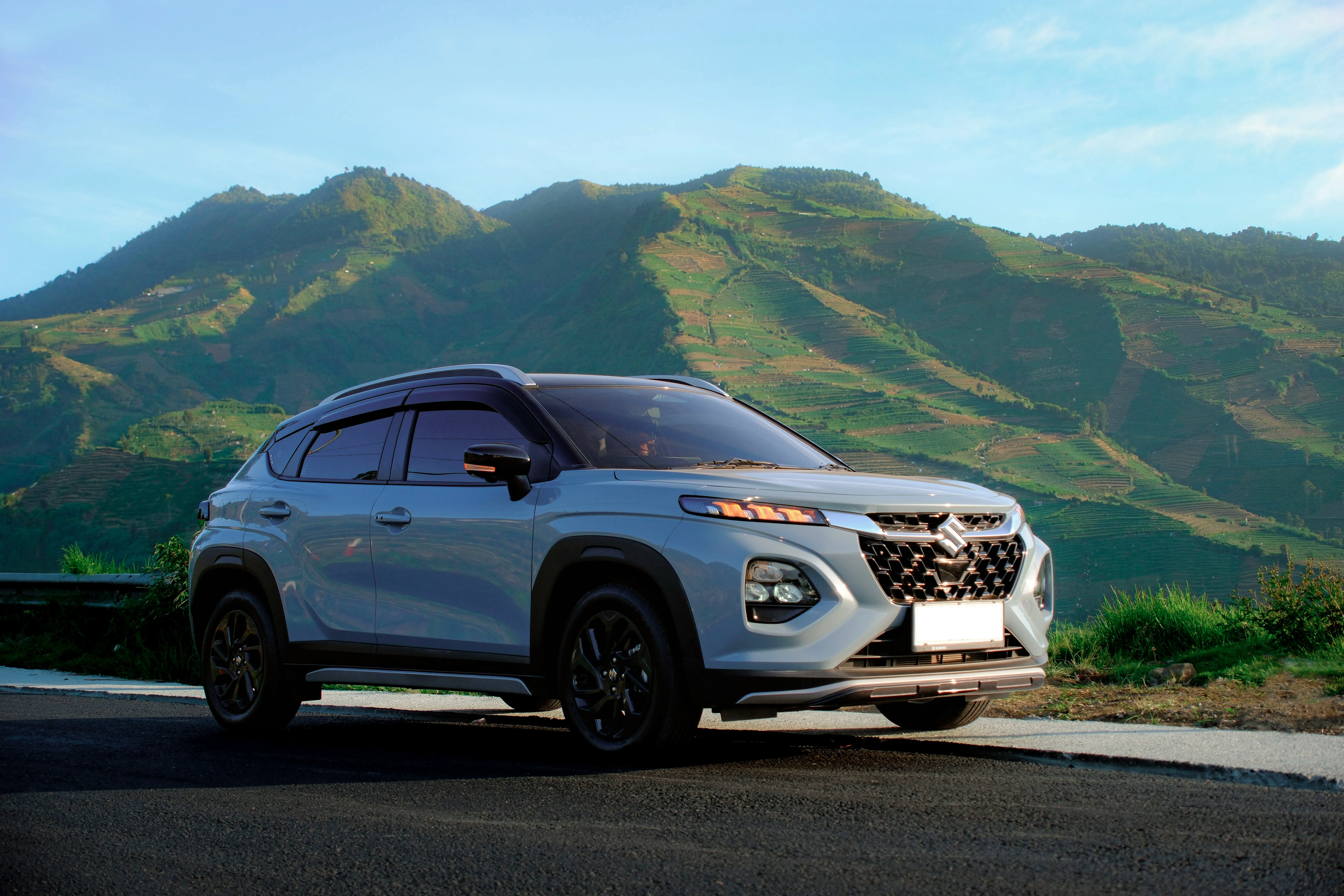 Libur Panjang Akhir Pekan Lebih Nyaman Maksimalkan Kelegaan Ruang Suzuki Fronx