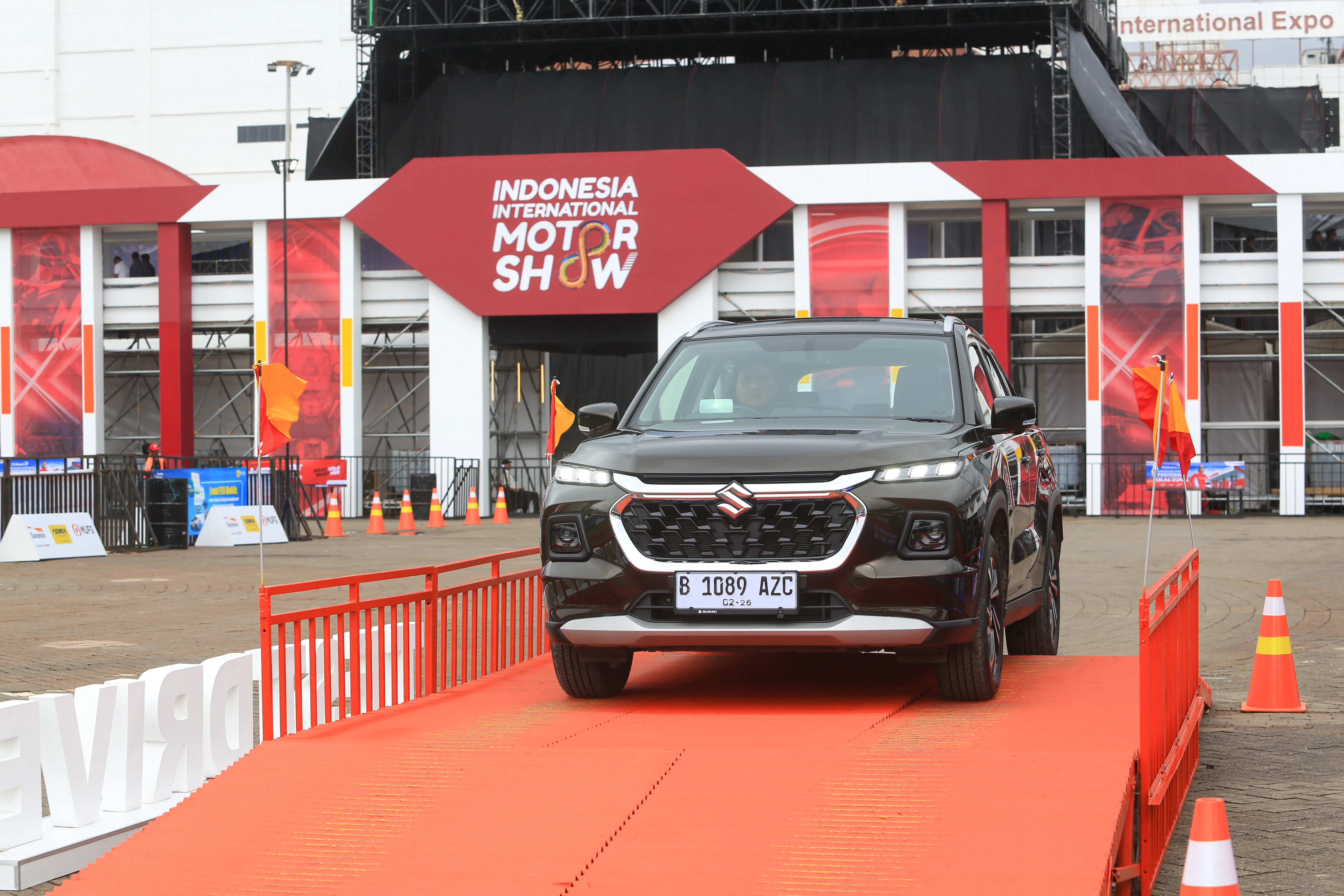 Mencoba Sensasi Terbaru Dari Grand Vitara Temukan Kenyamanan Ekstra Saat Test Drive Iims 2026