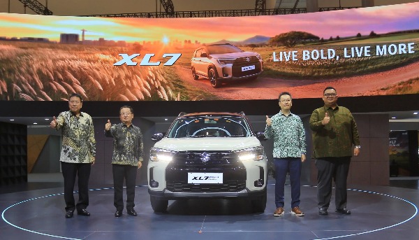 PENYEMPURNAAN SUZUKI XL7 RESMI MELUNCUR, MAKIN TEGAS DENGAN FITUR BERMAKNA