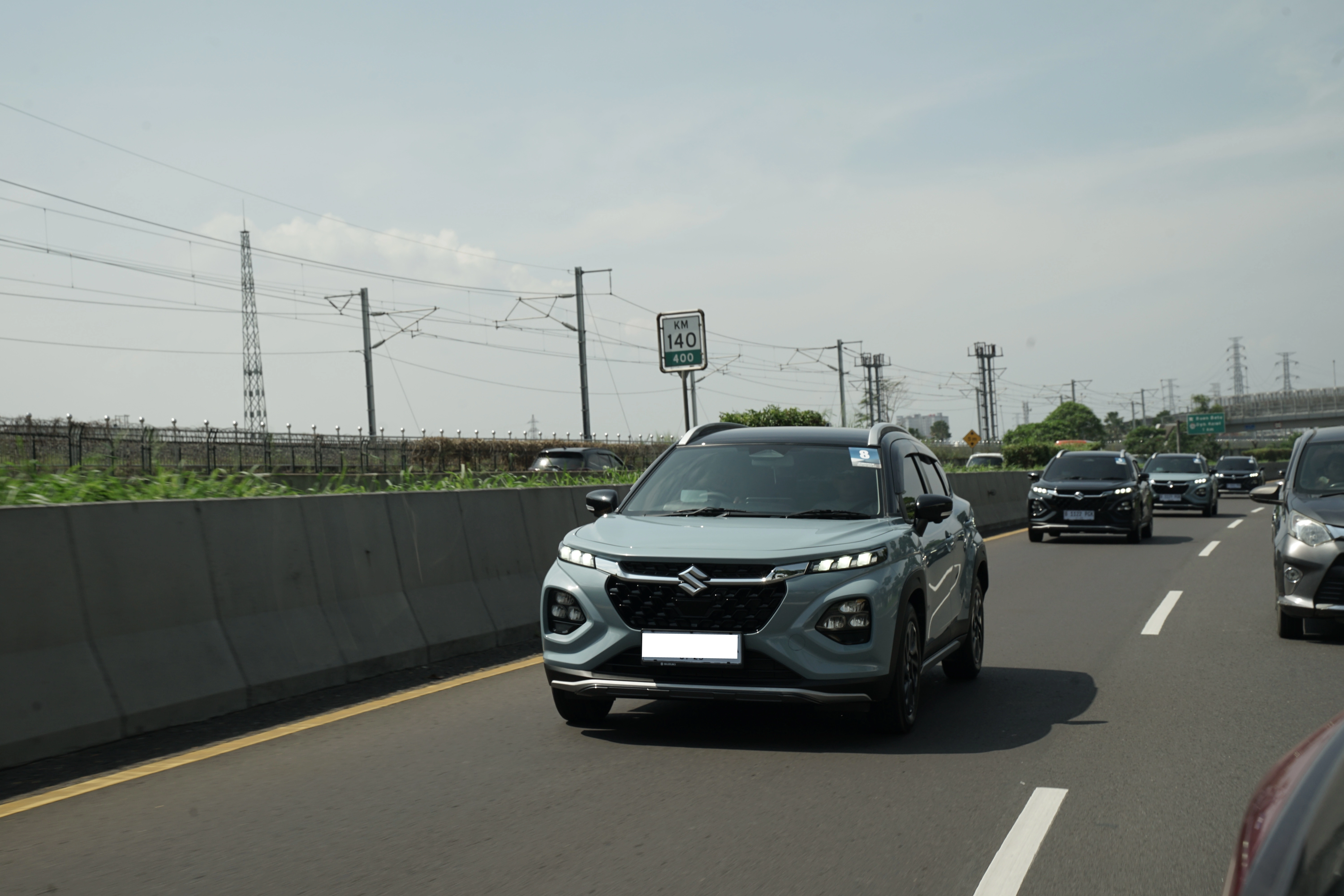 Perangkat Keselamatan Standar Seluruh Varian Suzuki Fronx