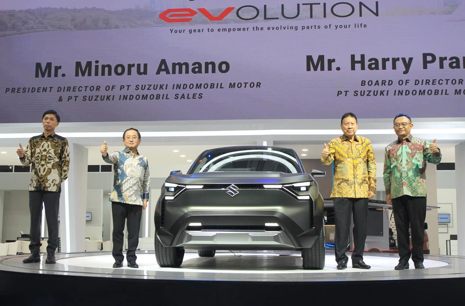Perdana Tampil Di Asia Tenggara Suzuki Tampilkan Konsep Mobil Listrik Di Indonesia