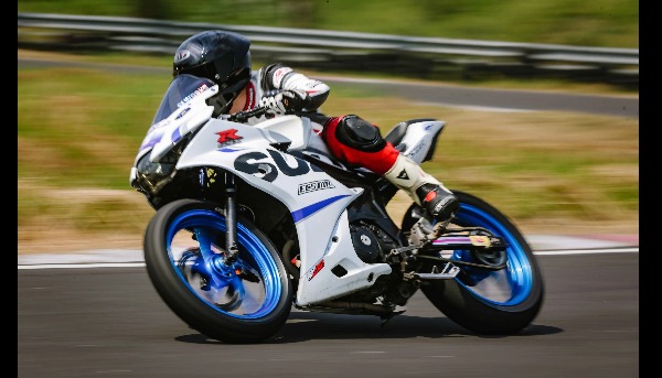 Suzuki Fun Race Owners Community 2026 Hadir Di Surabaya Perkuat Semangat Kompetisi Dan Kebersamaan Komunitas Thumb 6a67340d35a4c